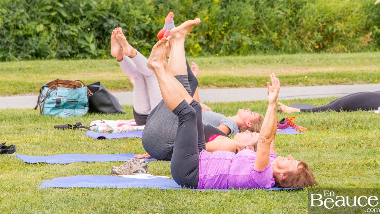 Près de 25 personnes présentes au Méga Yoga pour la petite Katou à Beauceville