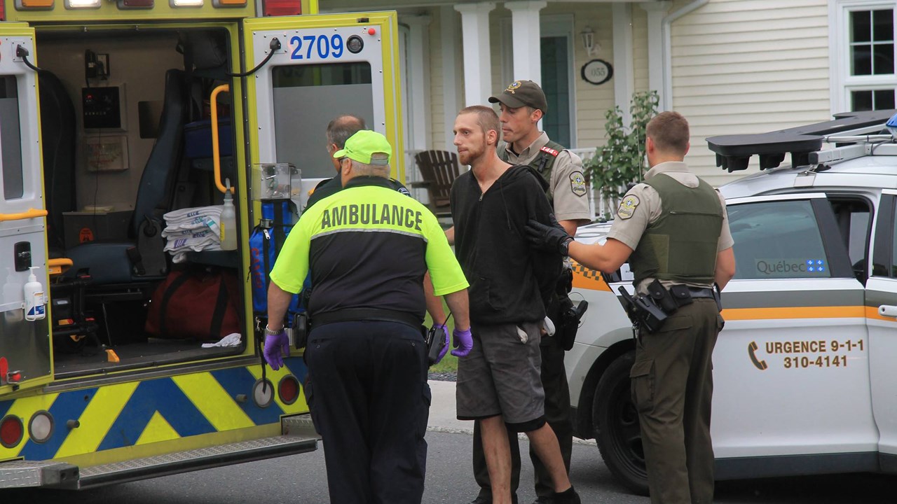 Comparution de l'homme arrêté après la vaste opération policière