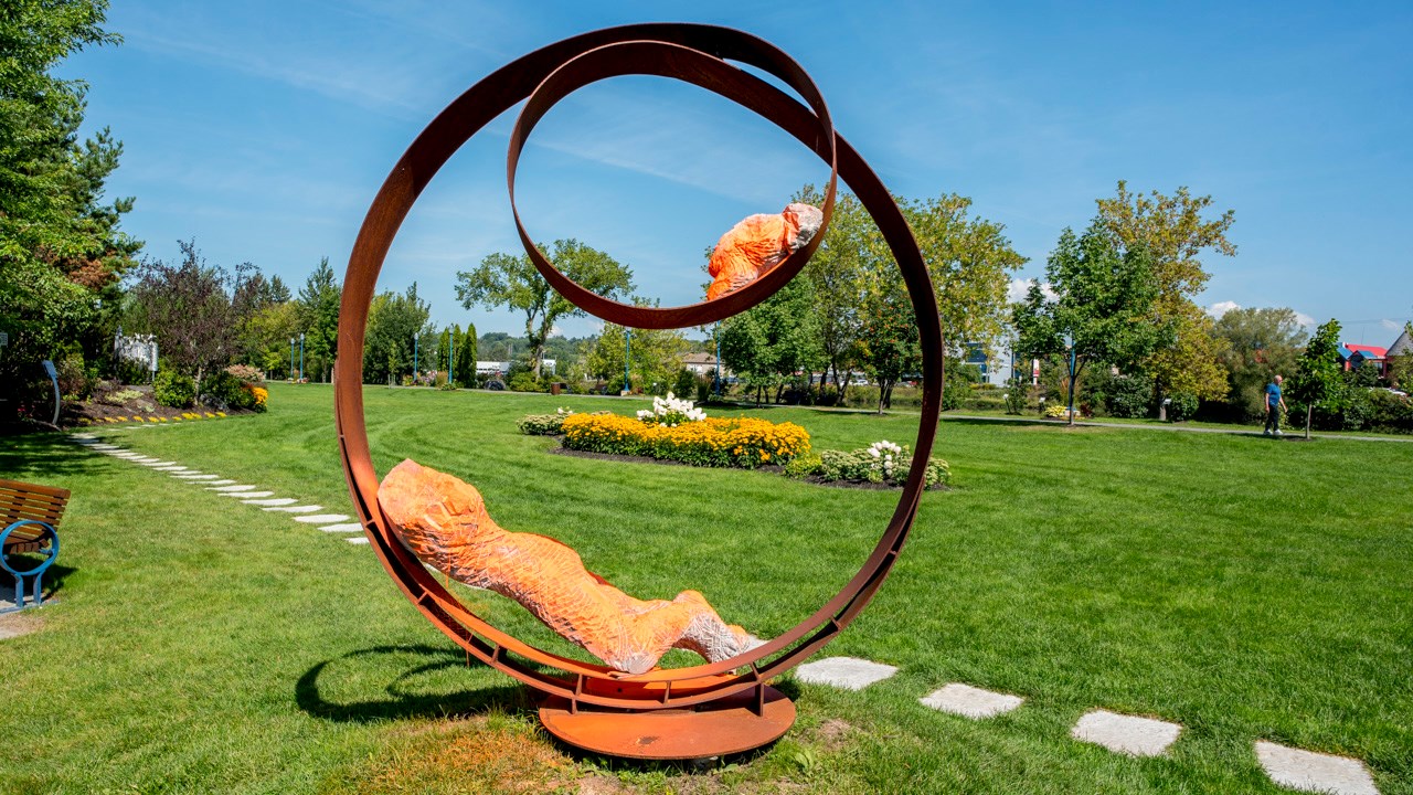 Une sculpture de Beauce Art vandalisée en fin de semaine sur l'île Pozer