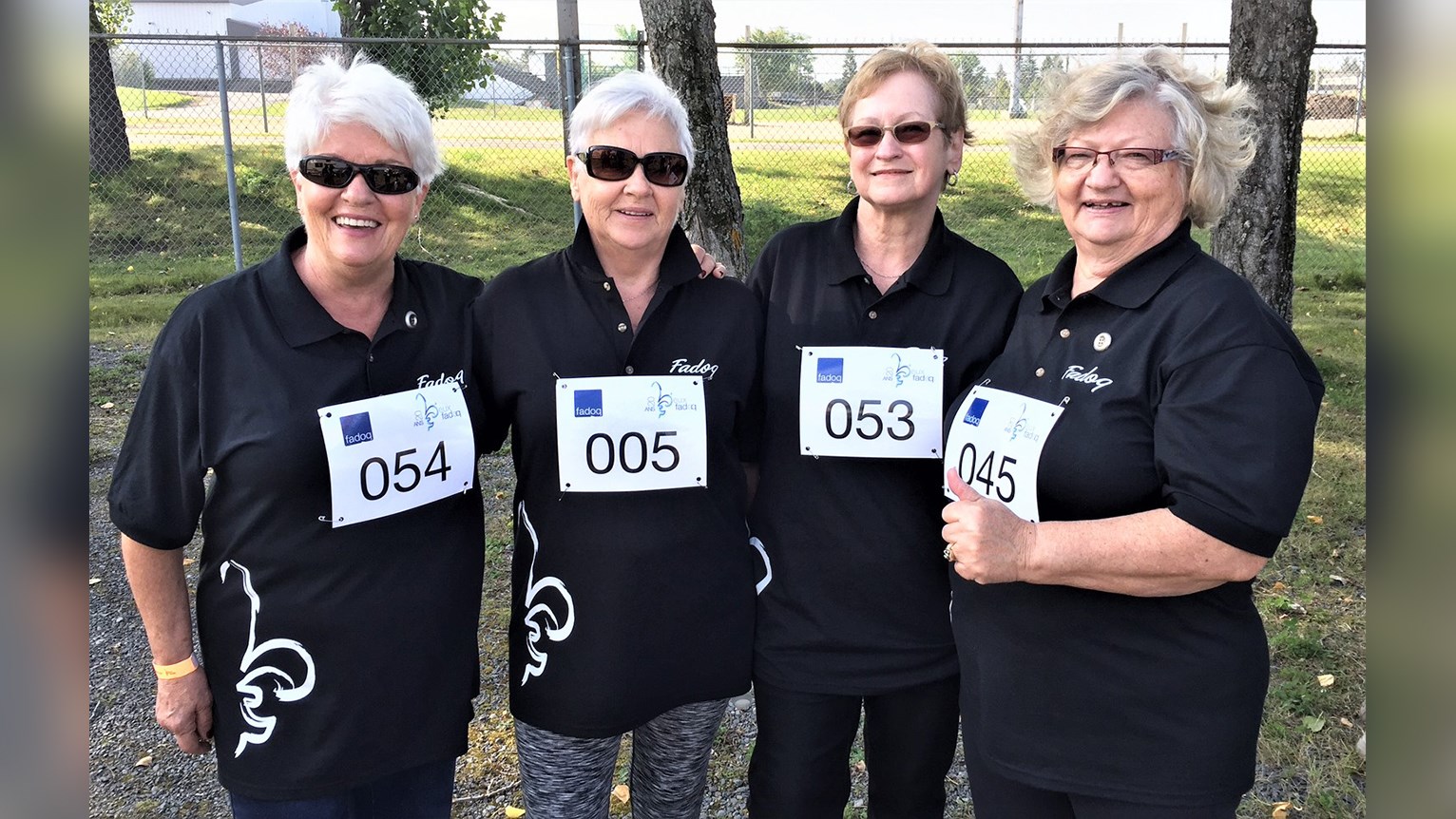 Un groupe du Club FADOQ de Saint-Isidore qui a participé à la compétition « Marche Prédiction » lors de la 26e finale provinciale des Jeux FADOQ à Alma. De gauche à droite : Nicole Laverdière, Céline Marois, Diane Marcoux et Chistianne B. Patry.