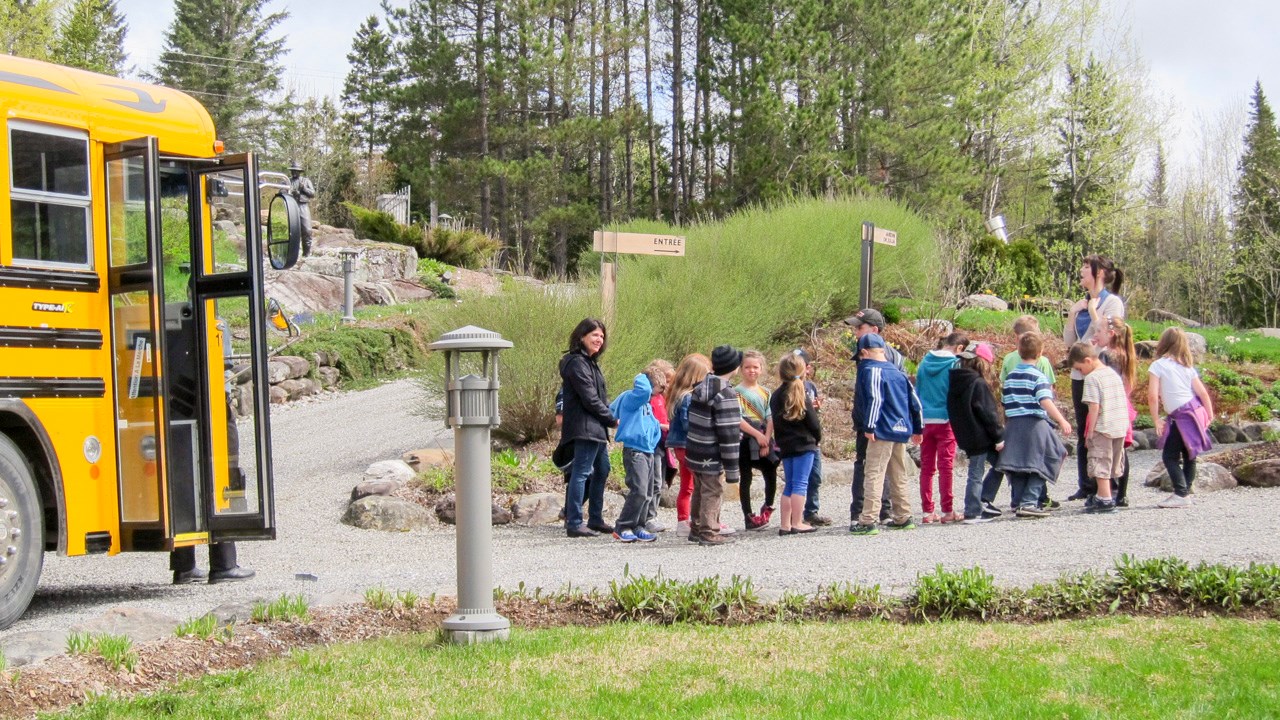 Un groupe de l'école Arc-en-Ciel de Saint-Odilon.