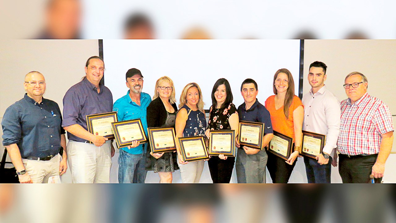 Douze employés de la Ville de Beauceville honorés pour leurs années de service
