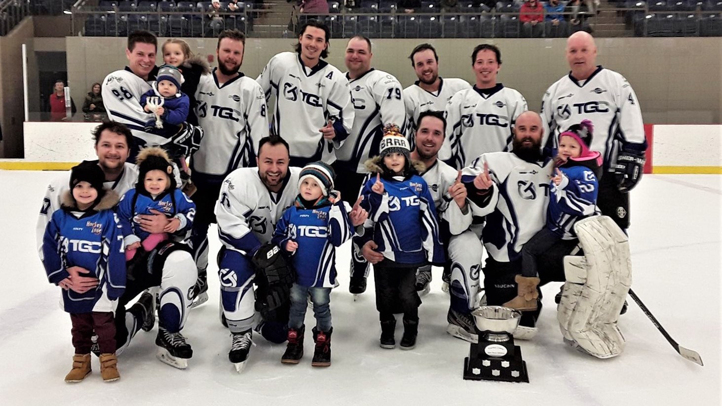 Les gagnants de la classe C, T.G.C., lors de la 67e édition du tournoi Comrie Desjardins qui s'est déroulée du 2 au 5 février 2017.