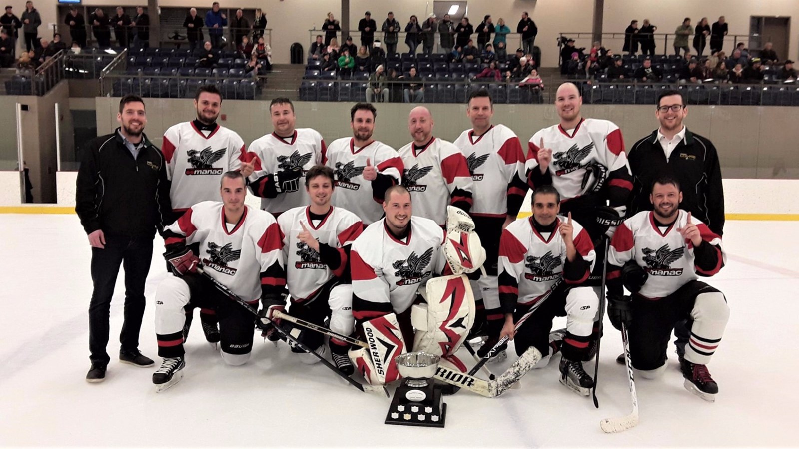 Les gagnants de la classe D, Manac, lors de la 67e édition du tournoi Comrie Desjardins qui s'est déroulée du 2 au 5 février 2017.