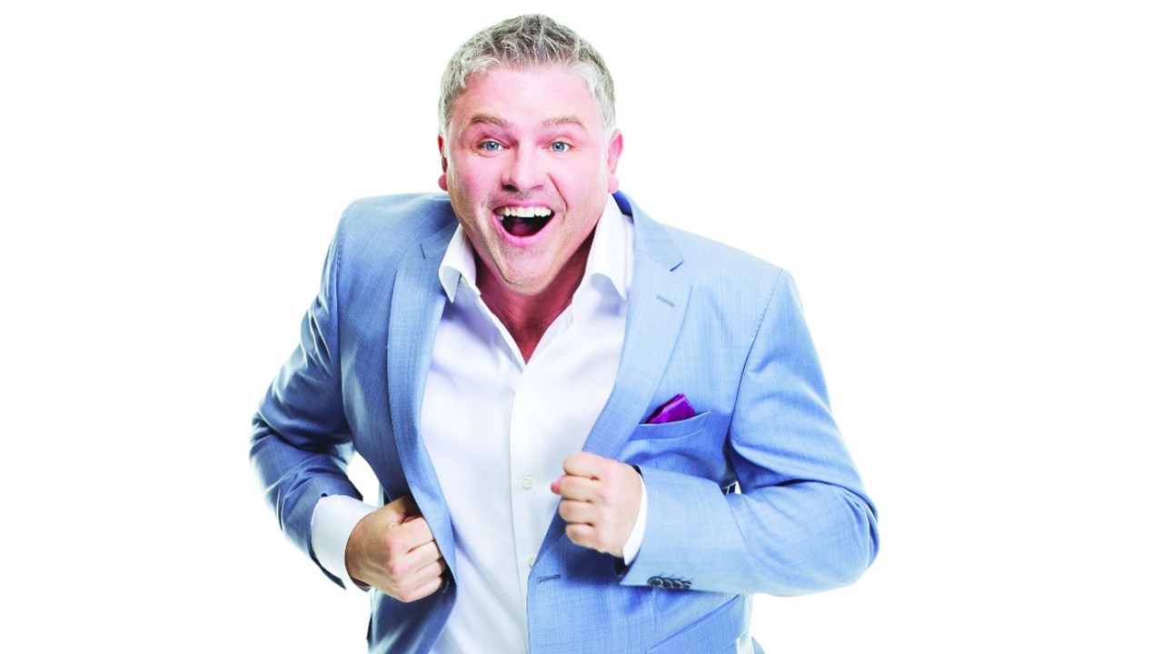 L'humoriste Dominic Paquet présentera en supplémentaire, son spectacle « Rien qu's'une gosse » lors du samedi 28 octobre 2017, à 20 h, à la salle Alphonse-Desjardins du Cégep-Beauce-Appalaches, à Saint-Georges.