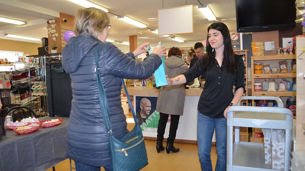 Des rabais aujourd'hui pour les Fêtes chez Fournitures de Beauce