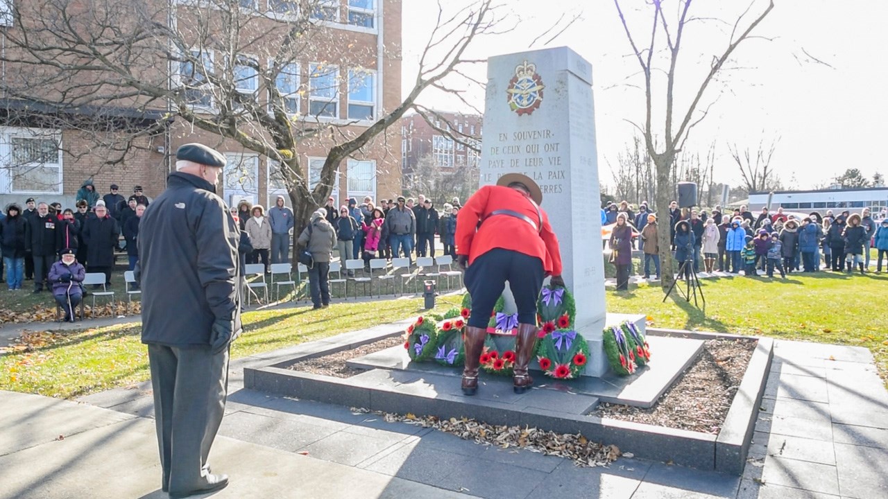 Près de 200 personnes rendent hommage aux militaires disparus à St-Georges