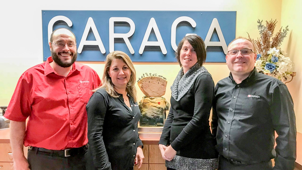 De gauche à droite sur la photo, Derek Bellegarde, Andrée Roy, Audrey Mercier et Marco Vachon. 