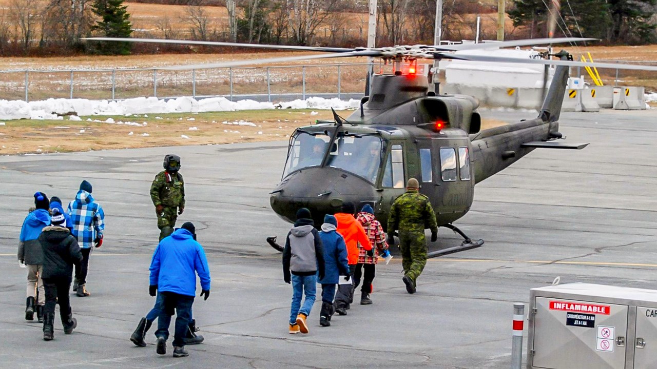 Dans les coulisses de la promenade en hélicoptères des cadets de l'air de Saint-Georges