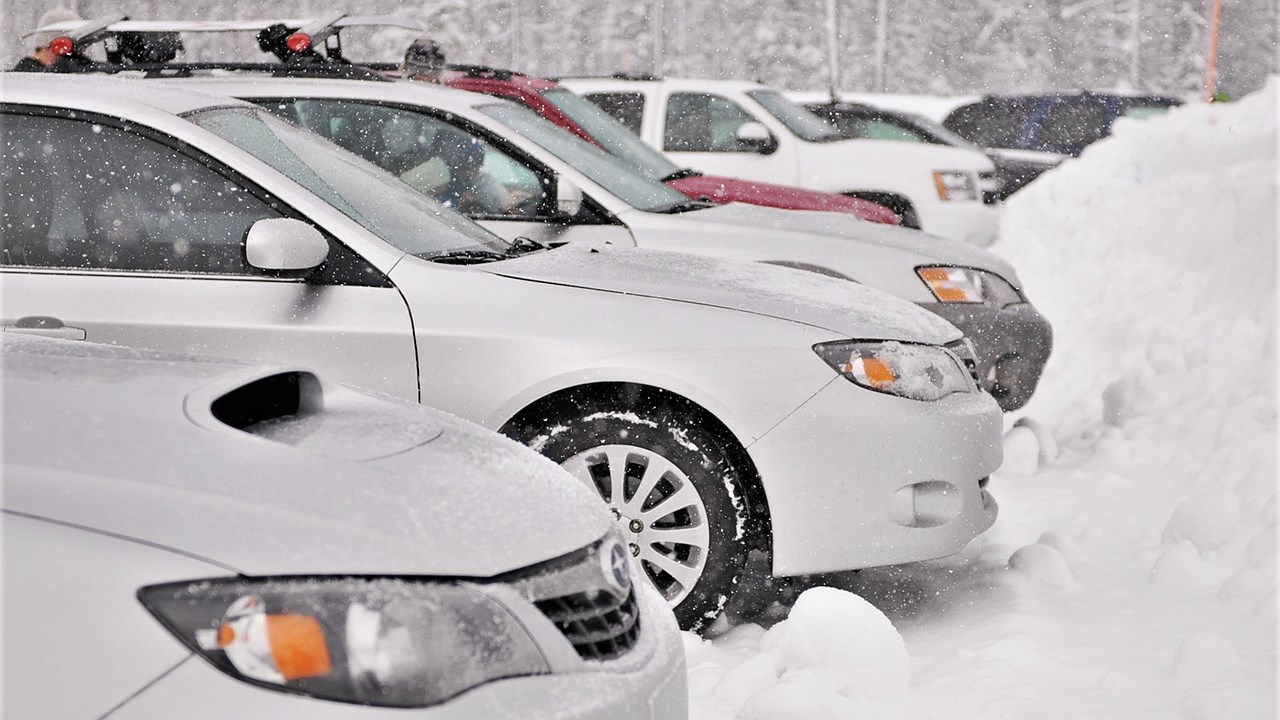 LE SAVIEZ-VOUS ? | Rouler sans pneus d'hiver au-delà du 15 décembre pourrait s'avérer coûteux