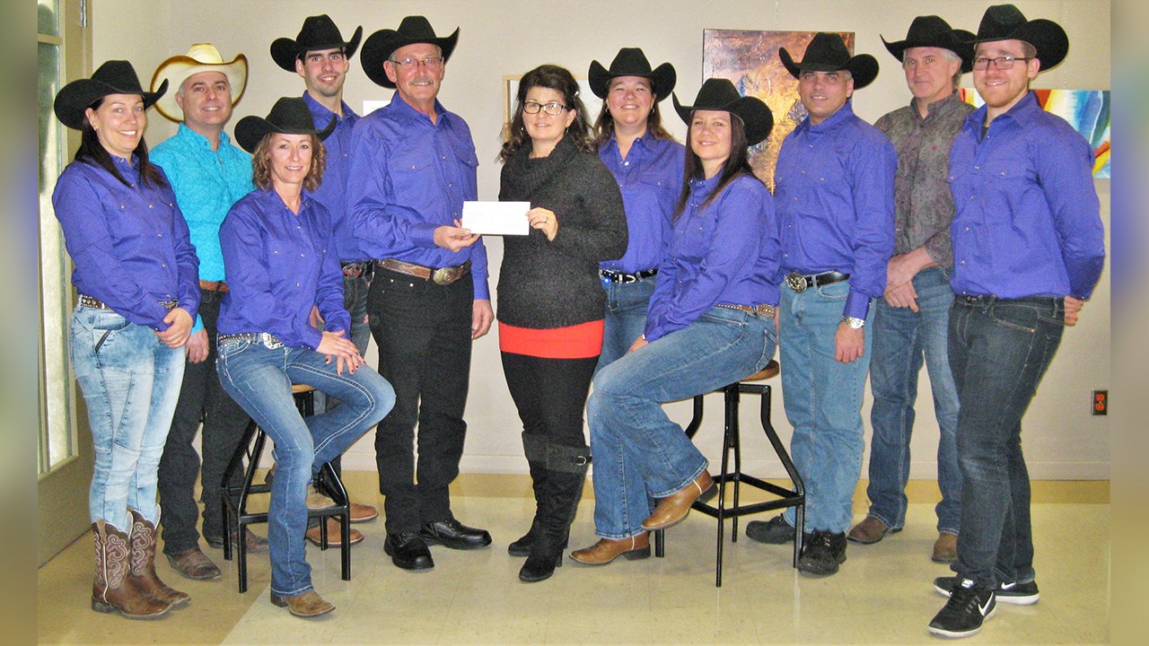 Julie Plante, Carl Bernard, Nancy Lessard, Jean-Philippe Roy-Poulin, Richard
Doyon, président du comité des Festivités Western, Nancy Pomerleau, de la
Fabrique, Peggy Lessard, Claudia Bélanger, Éric Côté, Sylvain Lessard et Gabriel Cliche.