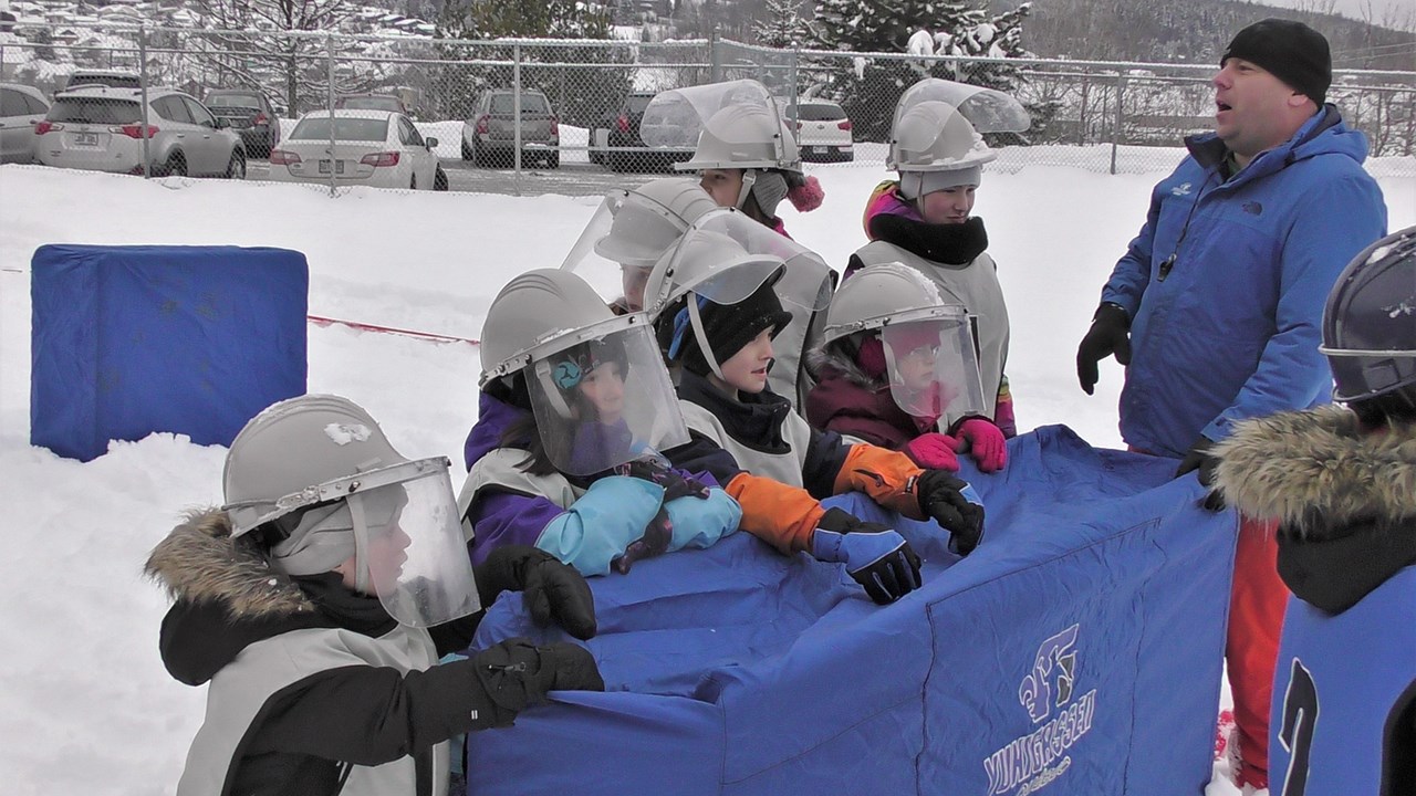 Dans cette capsule d'Hier à aujourd'hui avec Normand DeLessard, Normand présente des images du combat de balles de neige Yukigassen qui s'est déroulé à Beauceville lors du samedi 10 février dernier, dans le cadre des Rendez-vous d'hiver Beauce Auto Ford Lincoln.