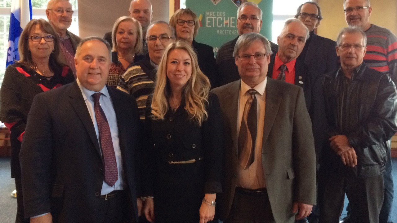 Signature d'un protocole d’entente du Plan de relance économique des Etchemins