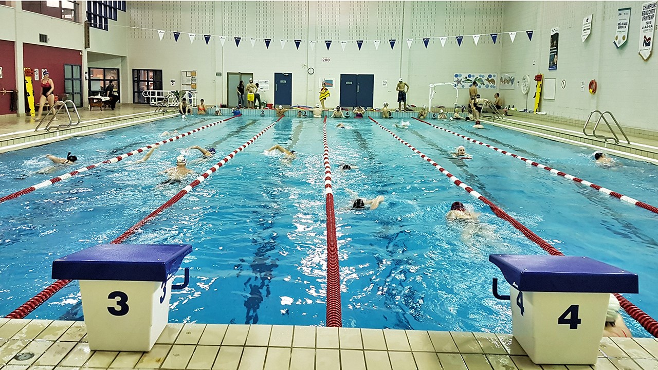 La Ville de Sainte-Marie s’est mobilisée pour la prévention du suicide lors du samedi 7 avril 2018, dans le cadre de son événement « Je nage pour la vie », qui a eu lieu à la piscine de la municipalité.