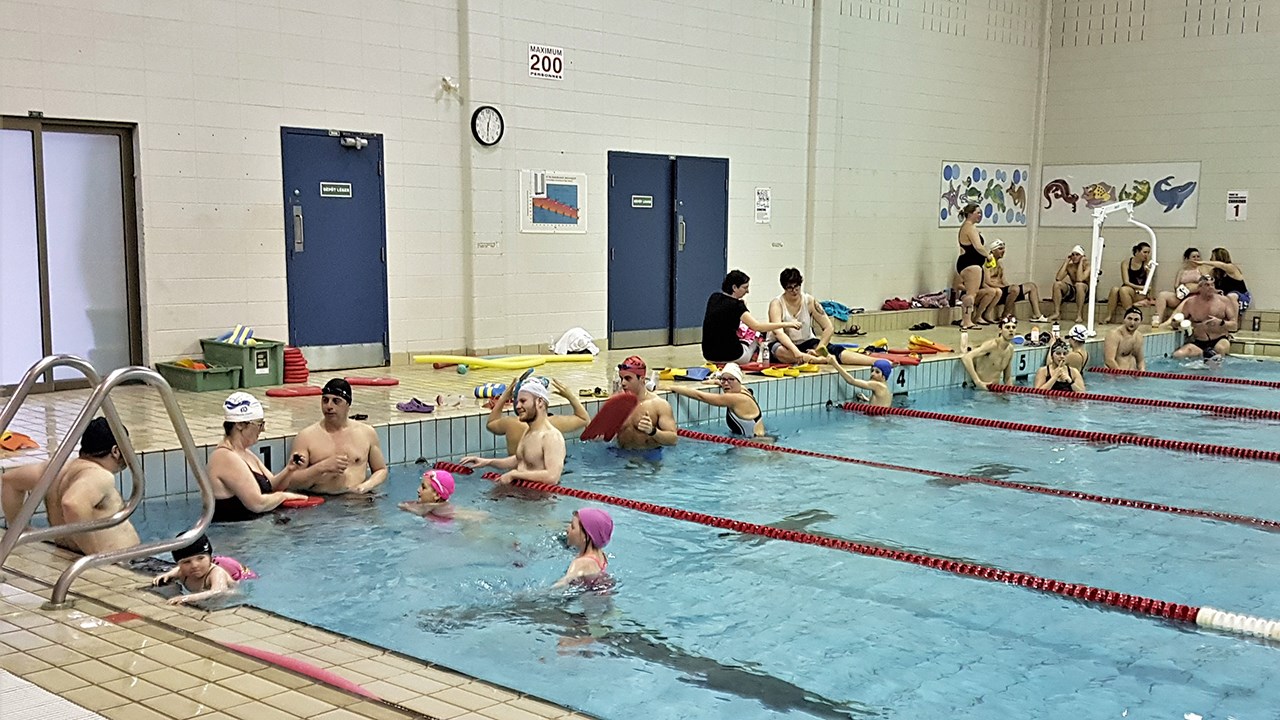 La Ville de Sainte-Marie s’est mobilisée pour la prévention du suicide lors du samedi 7 avril 2018, dans le cadre de son événement « Je nage pour la vie », qui a eu lieu à la piscine de la municipalité.