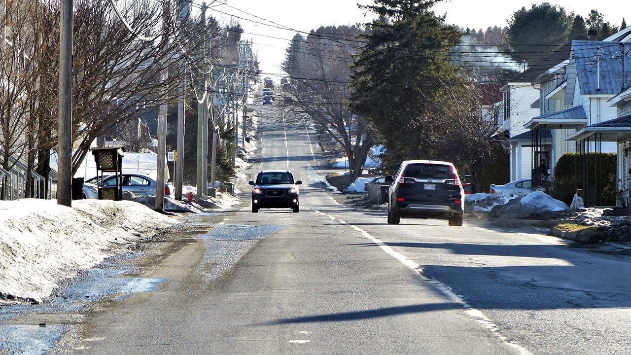 La Ville de Saint-Georges tiendra des travaux de réfection de ses infrastructures dans le secteur ouest, tant sur la 25e Rue (photo) que sur la 1re Avenue.