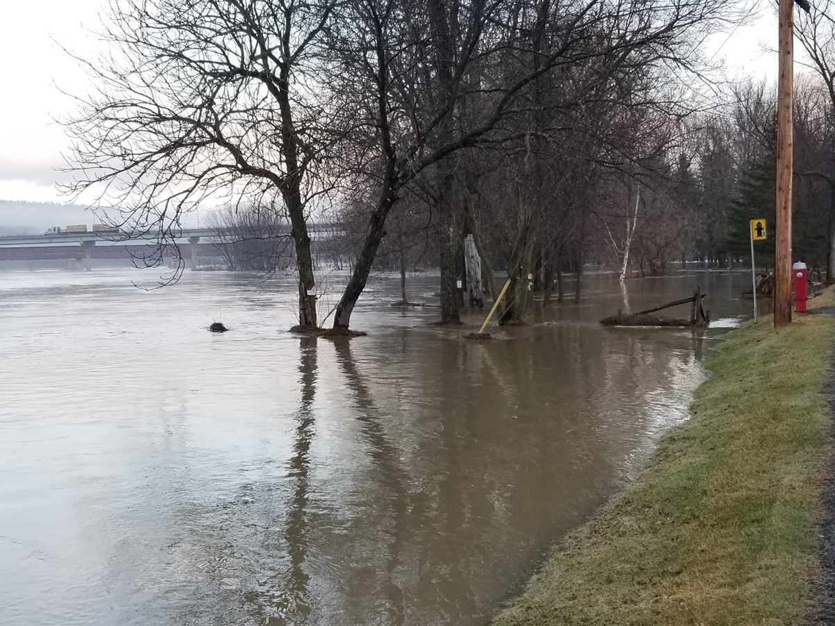 Photos de l'inondation printanière à Vallée-Jonction, St-Joseph et Beauceville