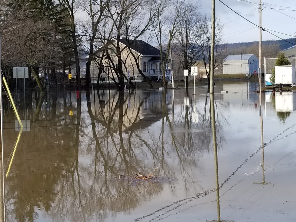 Photos de l'inondation printanière à Vallée-Jonction, St-Joseph et Beauceville