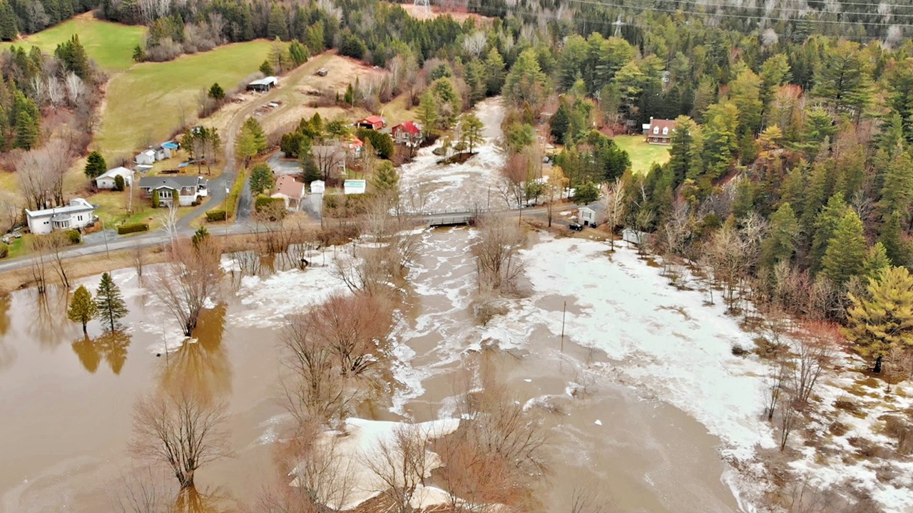 Des images de la rivière Calway à Saint-Joseph-de-Beauce, prises lors du lundi 30 avril 2018.