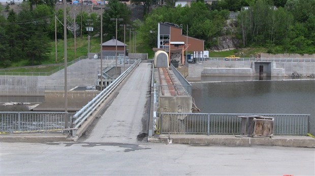 L'entrée ouest du barrage Sartigan.