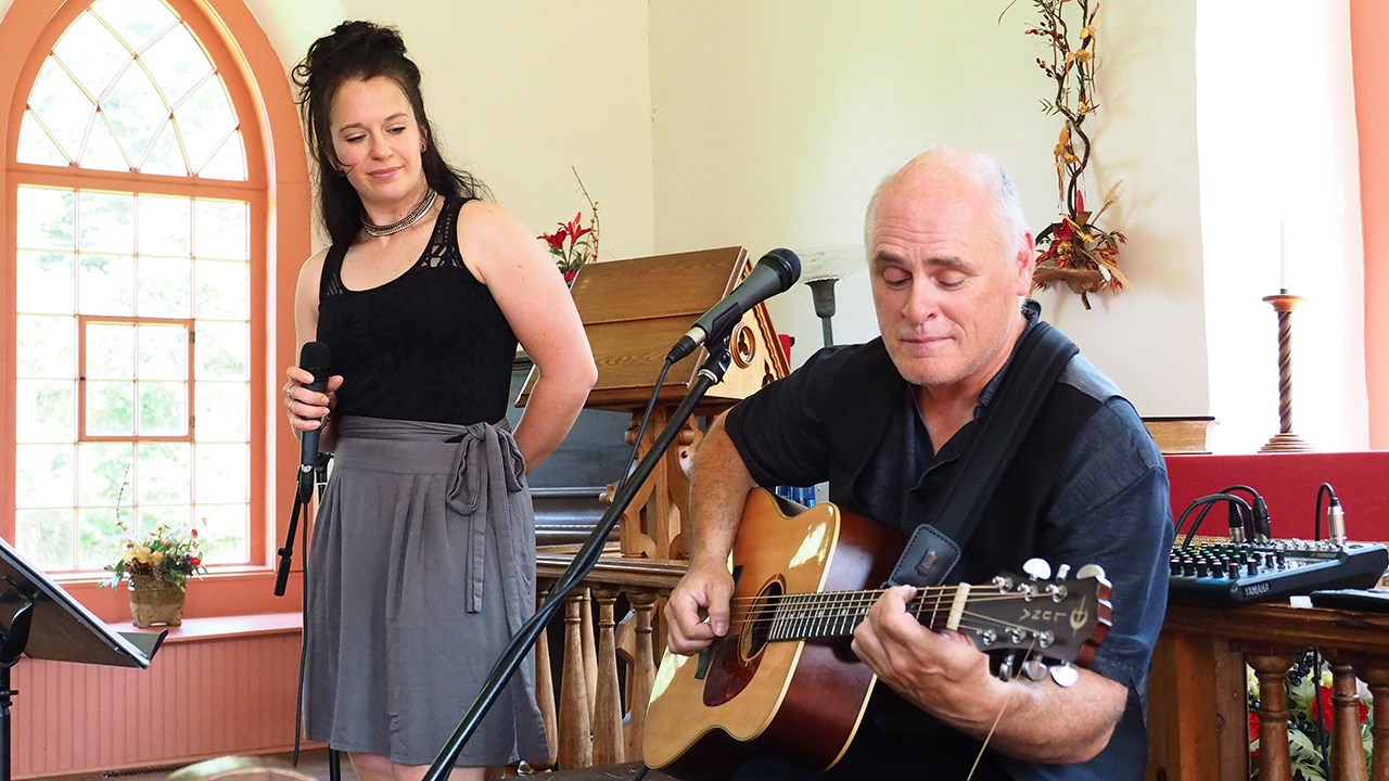 Carine Poulin et Robert Fournier aux dimanches musicaux de l'Église de St-Paul de Cumberland