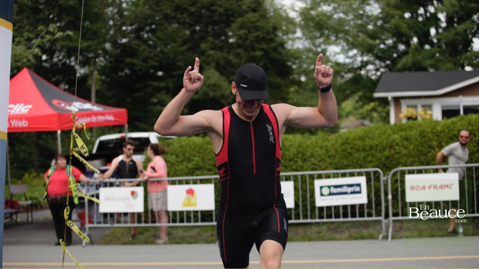 EN IMAGES : le triathlon du Lac-Poulin (partie course)