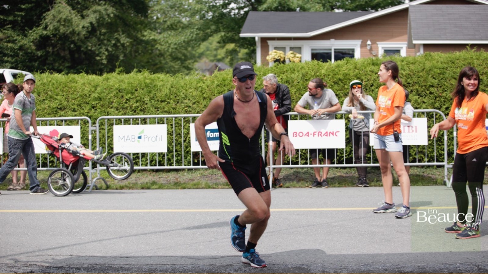 EN IMAGES : le triathlon du Lac-Poulin (partie course)
