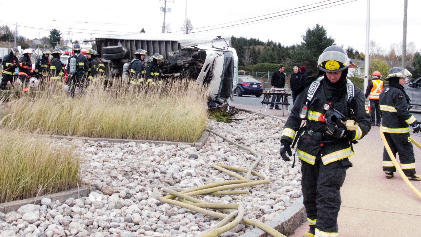Accident grave au carrefour giratoire à la sortie de l'autoroute 73