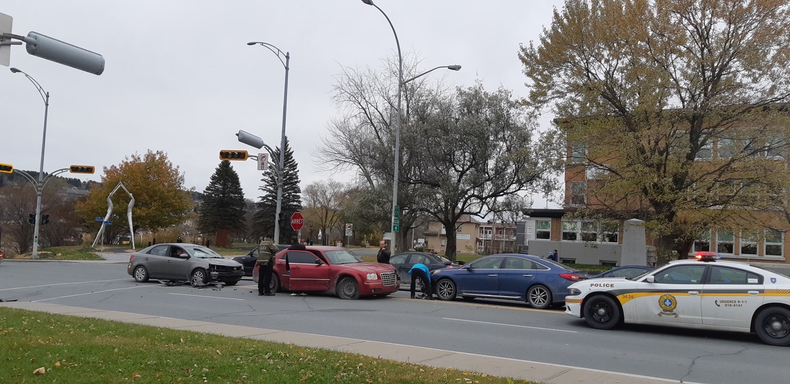 Accident impliquant trois véhicules à Saint-Georges