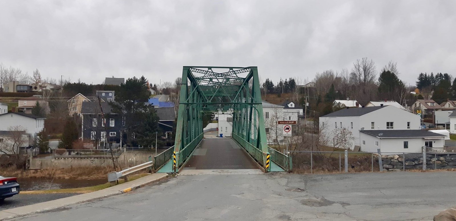 Le pont de fer de Saint-Côme-Linière fera l'objet de travaux de réfection à l'été 2019, mais il ne sera pas remplacé.