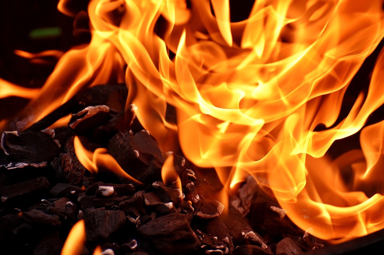 Un chalet en feu à St-Joseph-de-Beauce