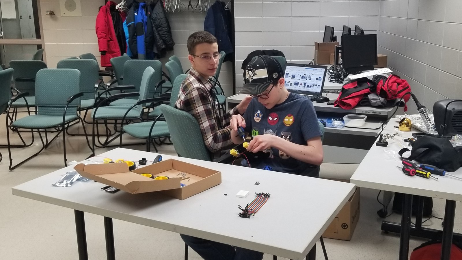 Une journée technologique à l'Amicale de robotique du CSBE