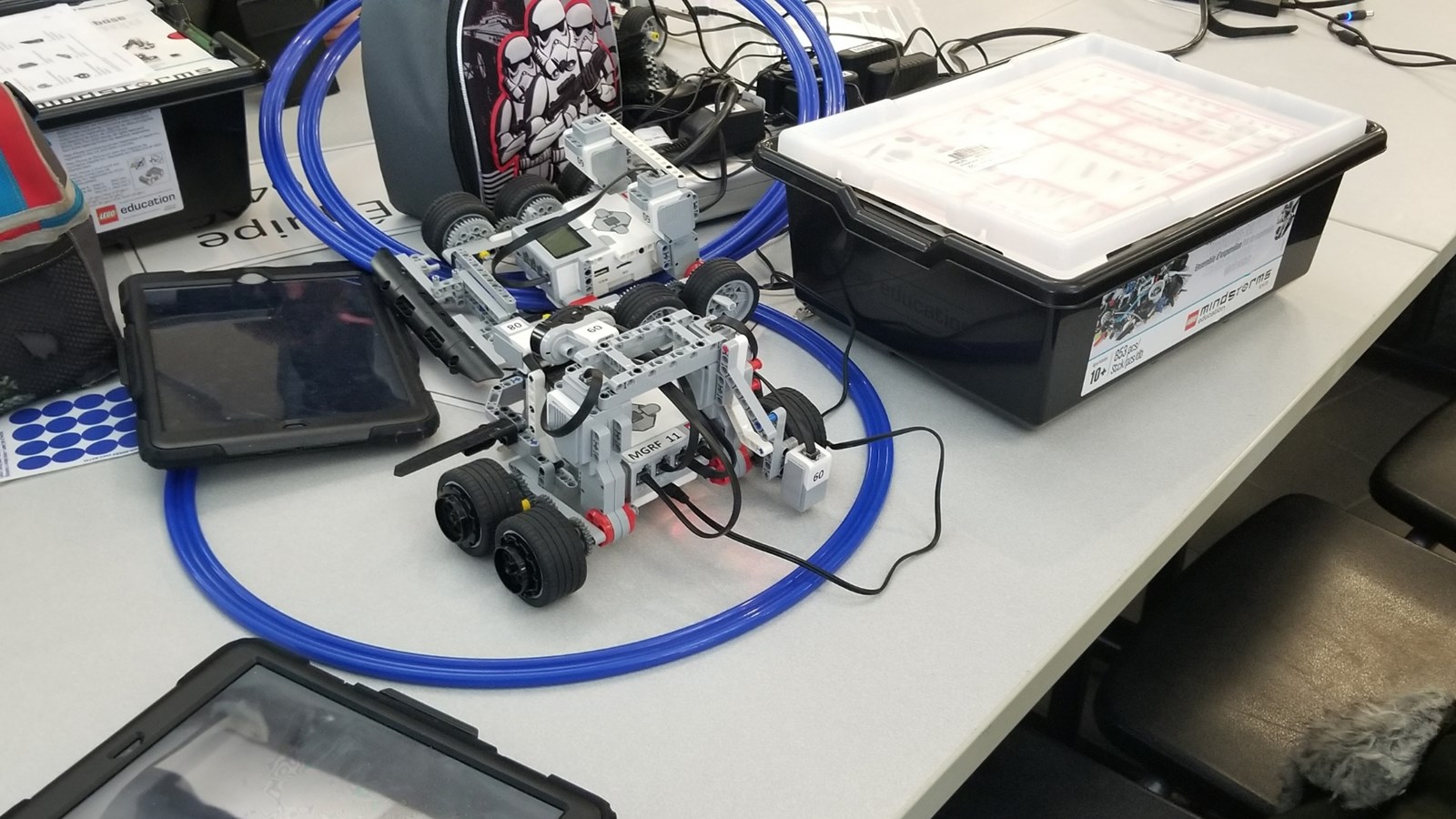 Une journée technologique à l'Amicale de robotique du CSBE