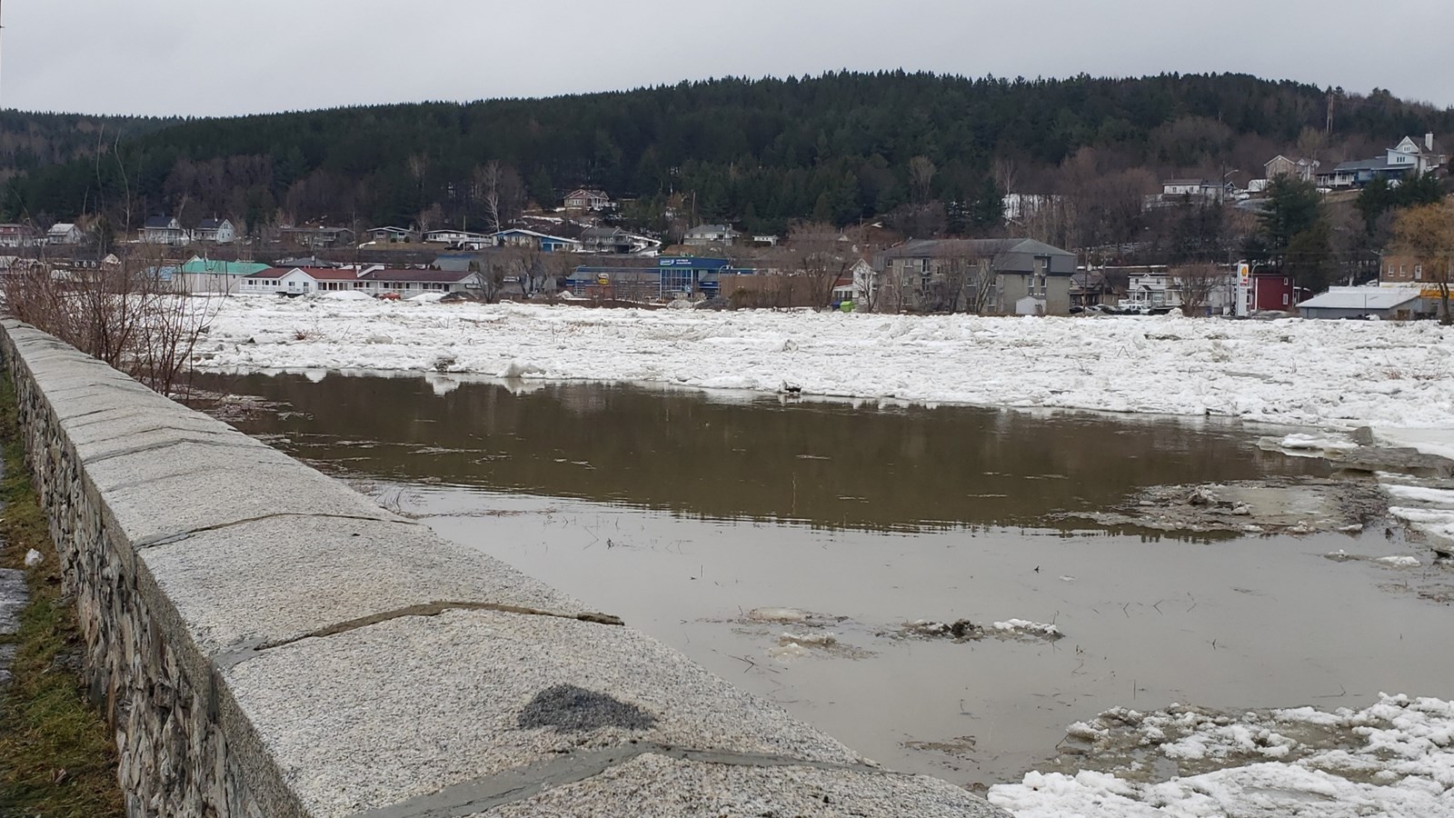 Inondations printanières : Beauceville et St-Joseph le niveau de la rivière en hausse