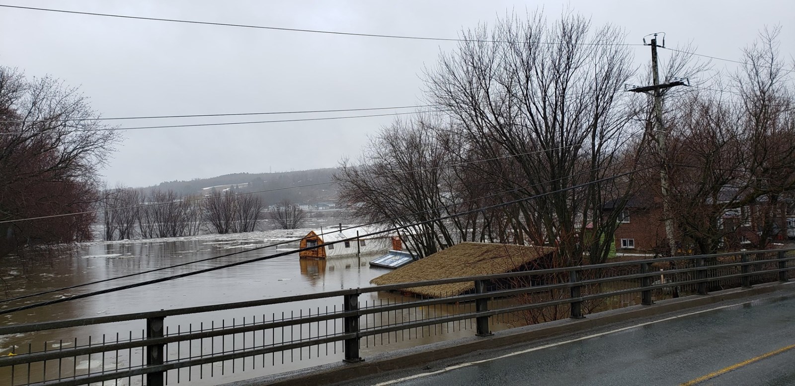 Inondations printanières : l'état d'urgence décrété à Vallée-Jonction
