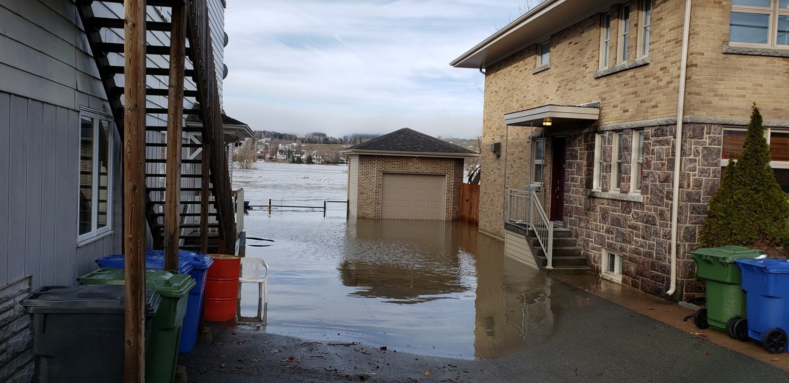 Inondations : une crue de 100 ans à Sainte-Marie