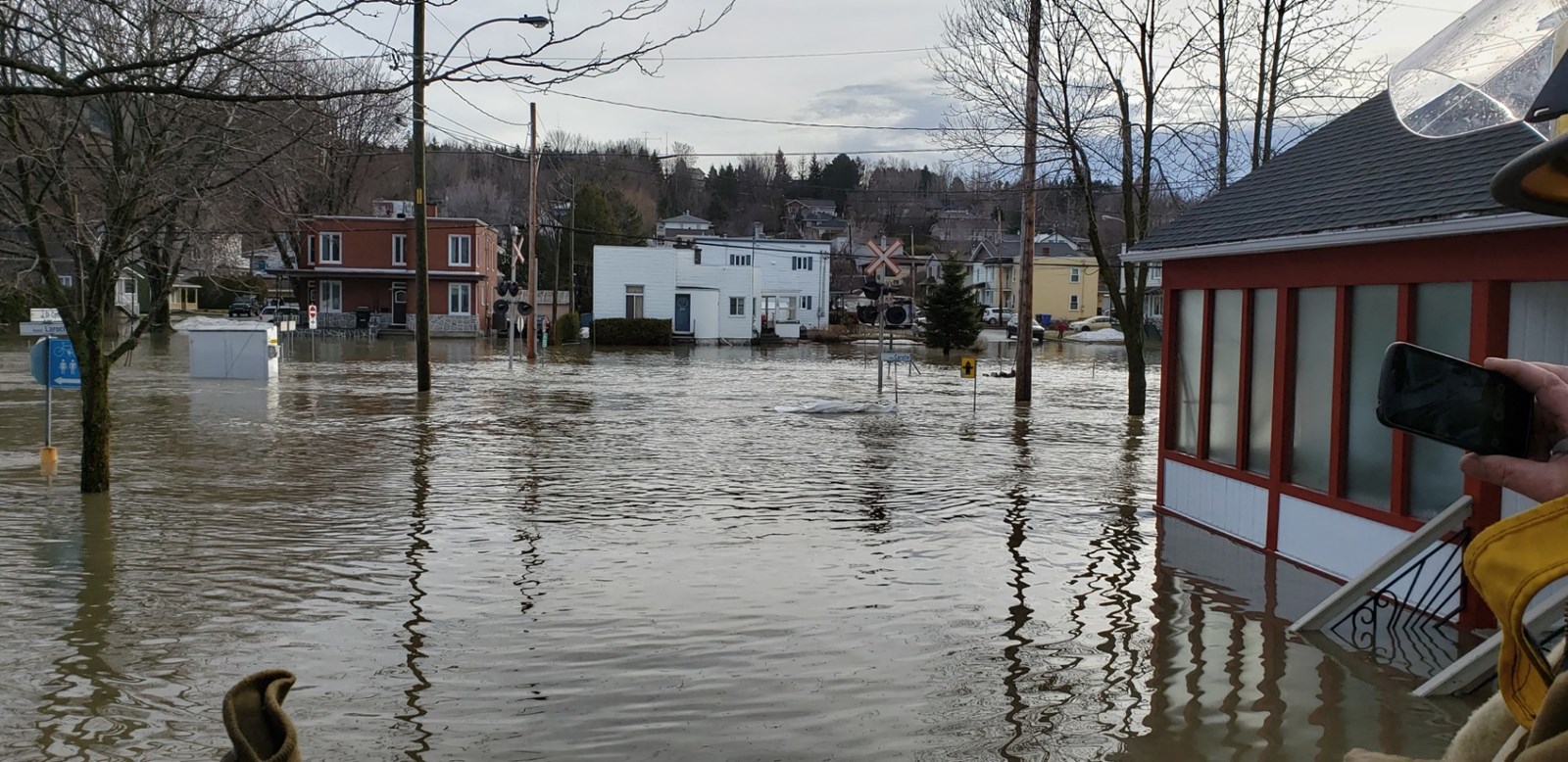 Inondations : une crue de 100 ans à Sainte-Marie