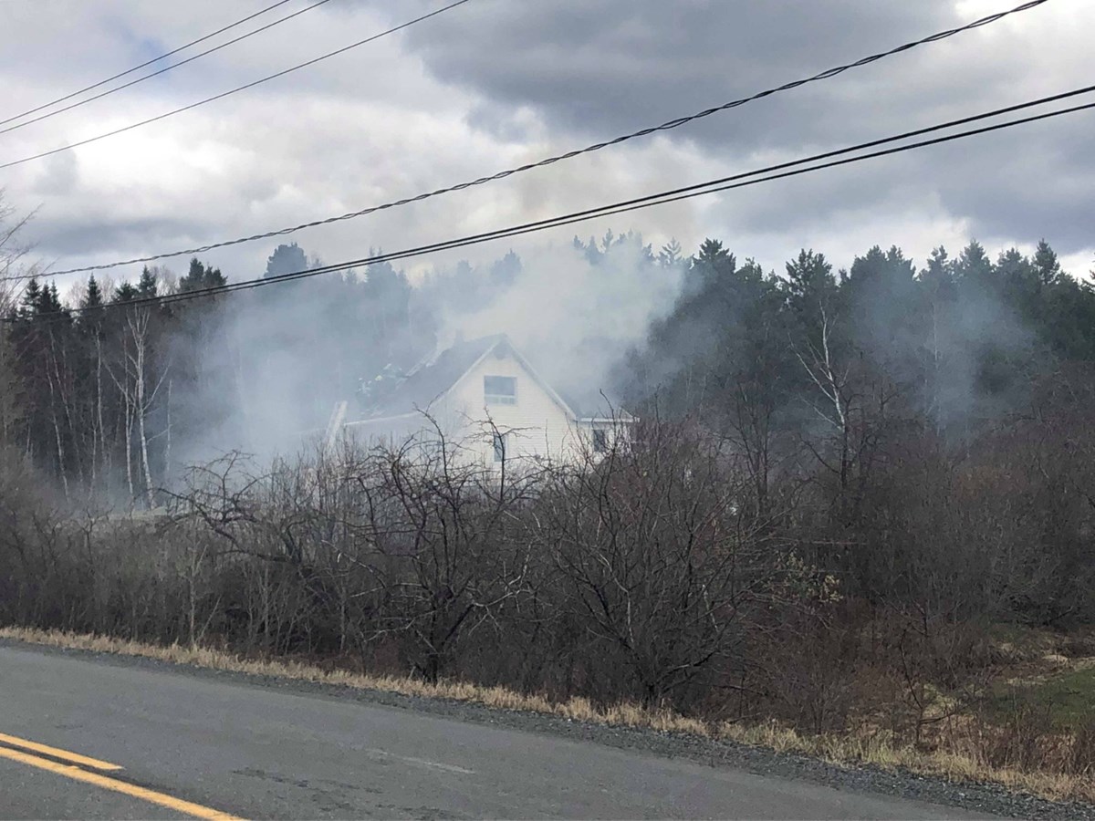 Incendie en cours dans une résidence de la route Fraser à Beauceville