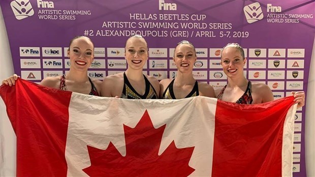 Claudia Holzner, Andrée-Anne Côté, Halle Pratt et Jacqueline Simoneau
