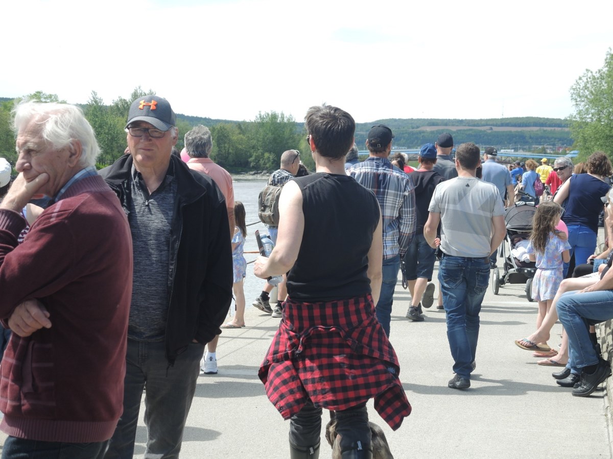 Le CNRB tient sa Grande course de canards Meubles & nous