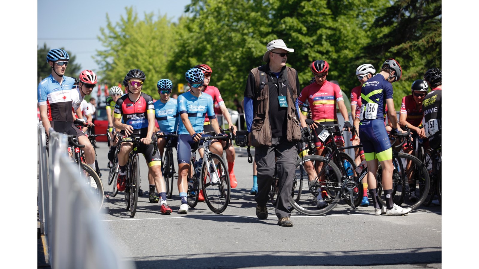C'est un départ pour le Tour de Beauce ! 