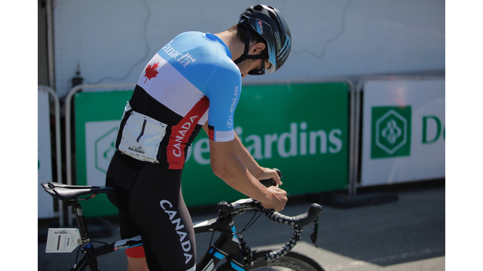 C'est un départ pour le Tour de Beauce ! 