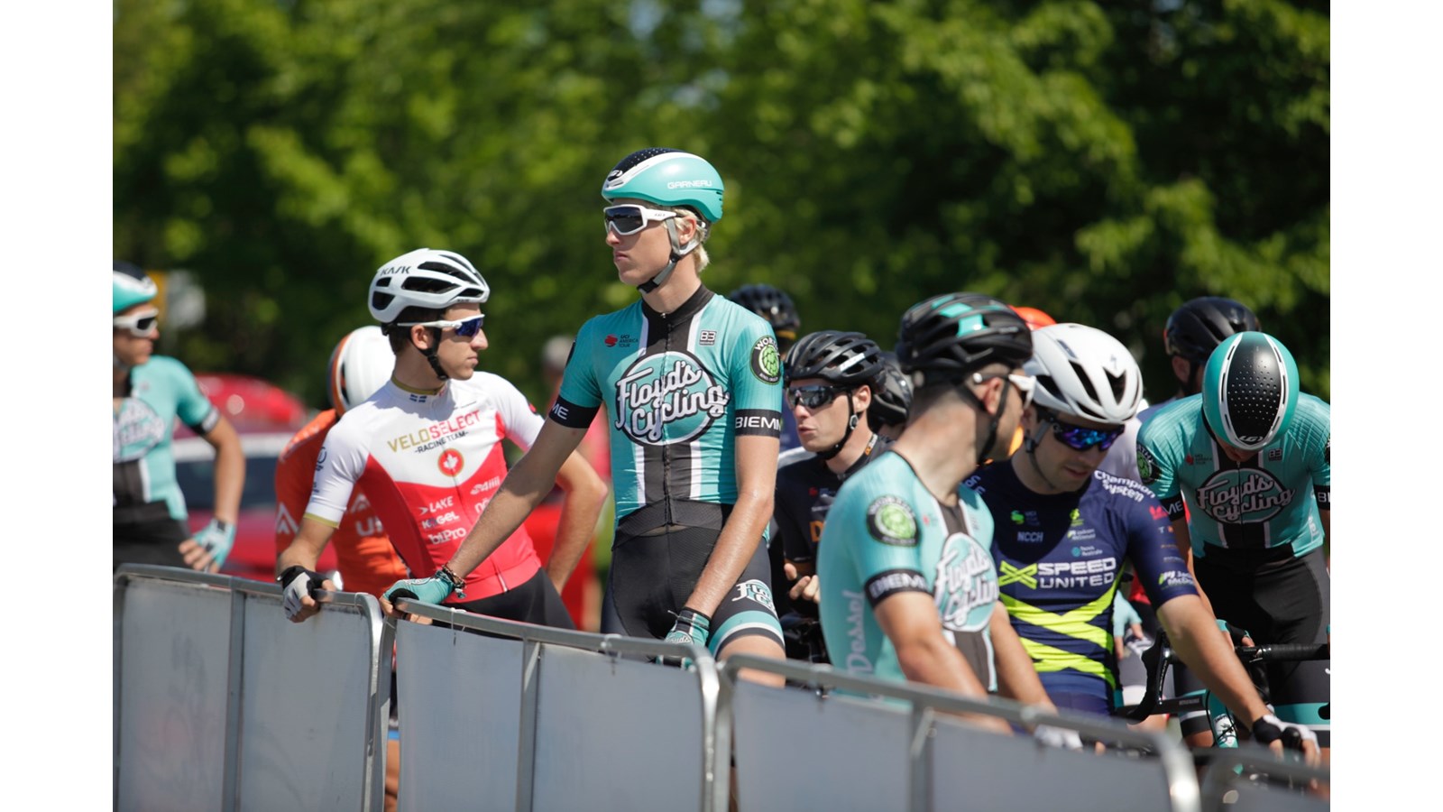 C'est un départ pour le Tour de Beauce ! 