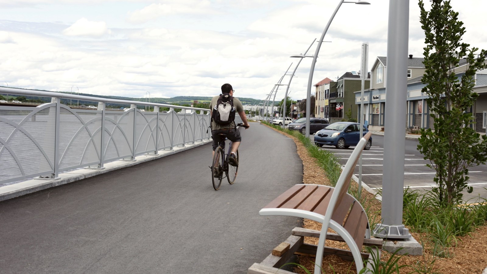 La piste cyclable de la promenade Redmond n’est peut-être pas terminée, mais elle fait déjà le bonheur de plusieurs usagers. 