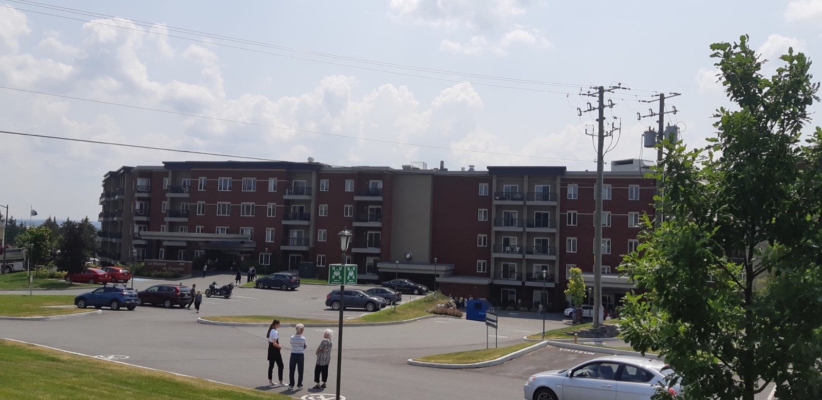 Des résidents du Manoir du quartier évacués 