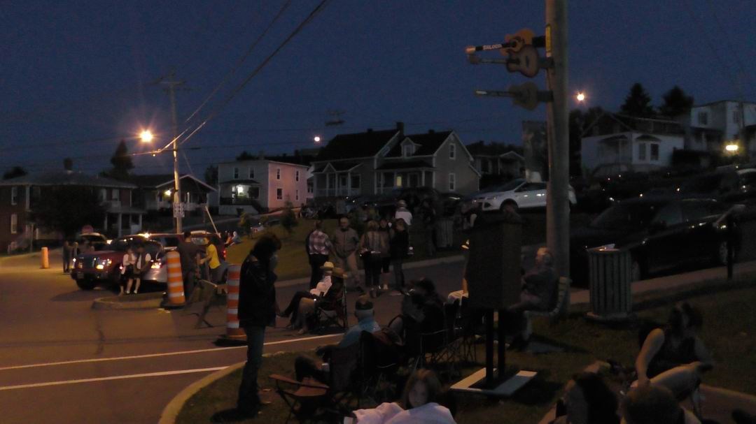 Normand DeLessard présente la parade illuminée de Nashville en Beauce 2019