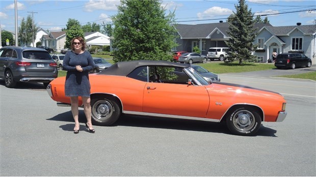 La Chevrolet Chevelle SS convertible (Clone) 1972 avait été présentée par la vice-présidente de la fondation, Hélène Rodrigue.