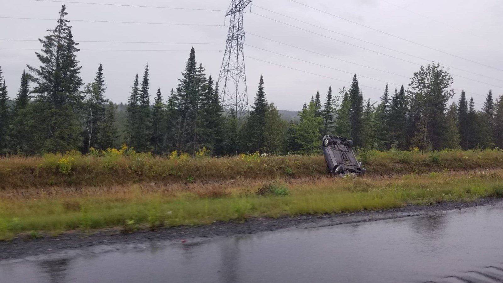 Une sortie de route sur l'autoroute 73