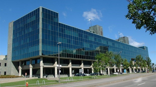 Le suspect a comparu hier après-midi au palais de justice de Québec et pour répondre à neuf chefs d’accusation.
