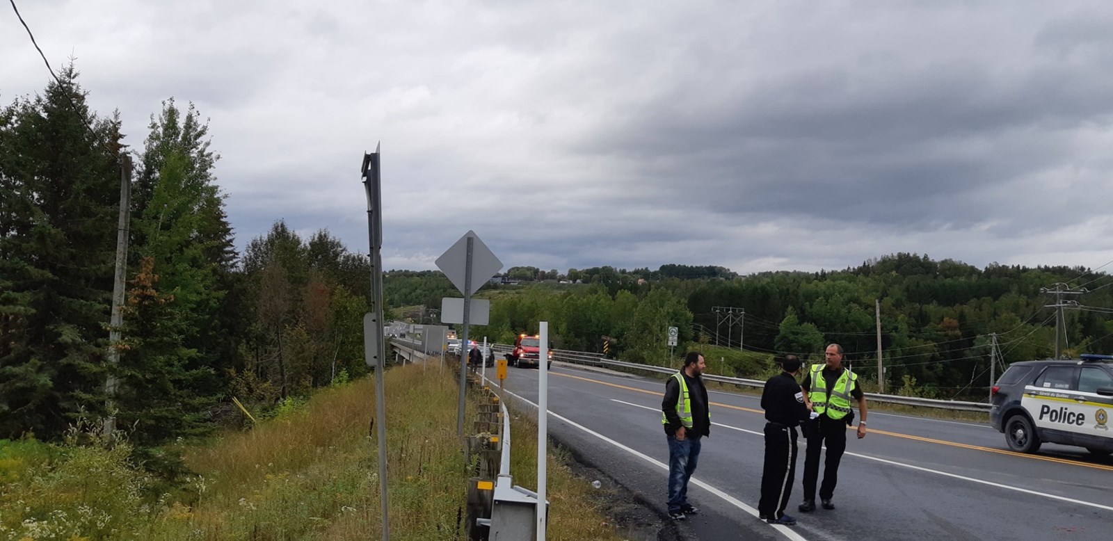 Accident impliquant des voitures et une moto à Saint-Georges